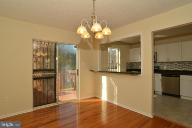 2941 Charredwood Dr, District Heights, MD 20747 - photo 6