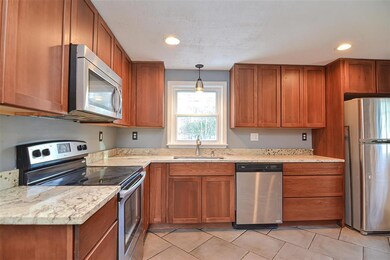 12 Olesen Rd, Derry, NH 03038 - photo 7