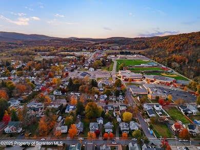 21 Wyoming Ave, Tunkhannock, PA 18657 - photo 2