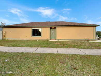 4211 Jillian Dr, Jacksonville, FL 32210 - photo 3
