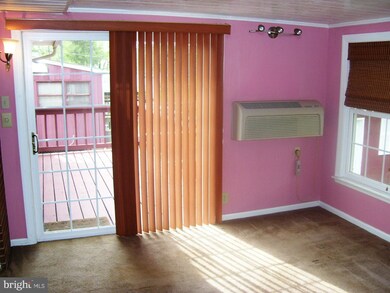 5406 Upshur St, Bladensburg, MD 20710 - photo 5