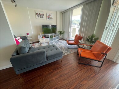 Atkinson Plaza unit 1909, Honolulu, HI 96814 - photo 4