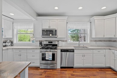 26-web-or-mls-426-stanford-ave