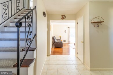 46 Maple Stream Rd, East Windsor, NJ 08520 - photo 7