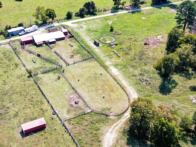 6605 Spring Branch Rd, Montgomery, TX 77316 - photo 4