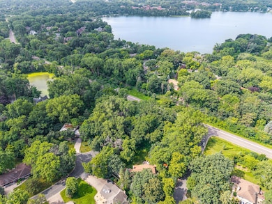 1431 Skiles Ln, Arden Hills, MN 55112 - photo 7