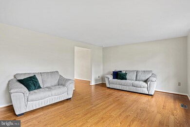 9340 Windbell Way, Columbia, MD 21045 - photo 5