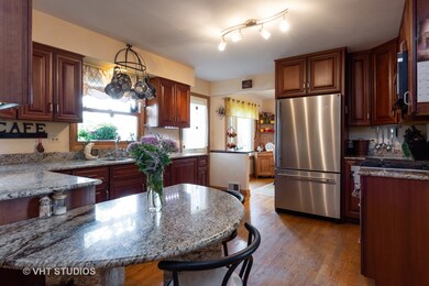 1493 Webster Ln, Des Plaines, IL 60018 - photo 5