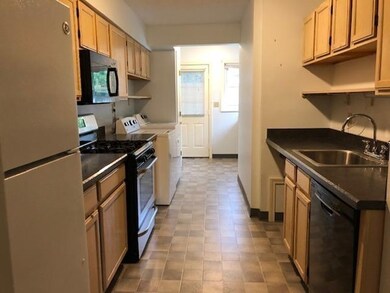 85 Andersen Rd unit 85, Chicopee, MA 01022 - photo 2