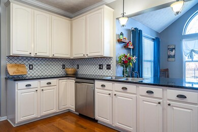 1536 Chardin Ct, Fairborn, OH 45324 - photo 5