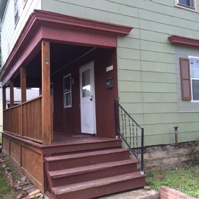 FRONT / SIDE PORCH