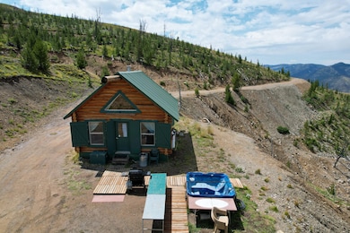 9261 Sheep Mountain Rd, Stanley, ID 83278 - photo 7