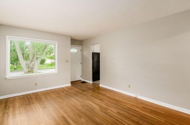 005_373_K 544 E Jeffery Pl010