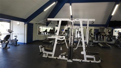 Greenwich Condominiums unit A1415, North Miami, FL 33161 - photo 7