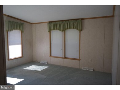 72 Garfield Place, Williamstown, NJ 08094 - photo 4