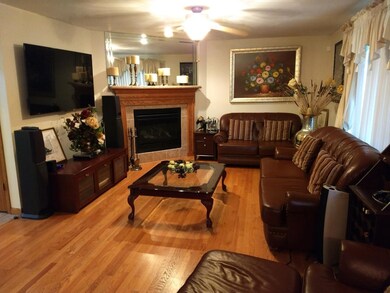 9206 Lane St, Merrillville, IN 46410 - photo 6