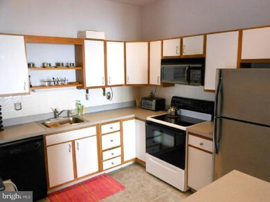 1904 Naomis Ct, North Wales, PA 19454 - photo 7