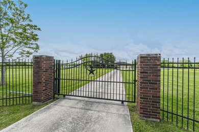 17055 Cowan Rd, Alvin, TX 77511 - photo 4