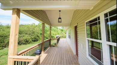 420 H Bond Rd, Chatsworth, GA 30705 - photo 5