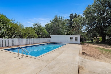 2726 Horton Ct, Niles, MI 49120 - photo 3