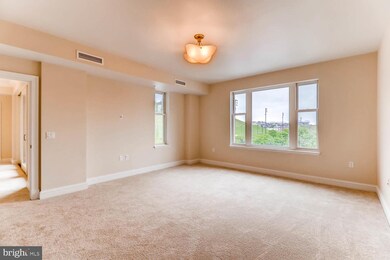 The Ritz-Carlton Residences, Baltimore, MD 21230 - photo 7