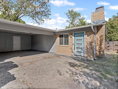 6305 Vioitha Dr unit B, Austin, TX 78723 - photo 3