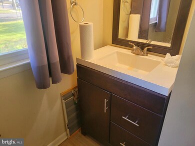 525 Front St, Palmyra, NJ 08065 - photo 7