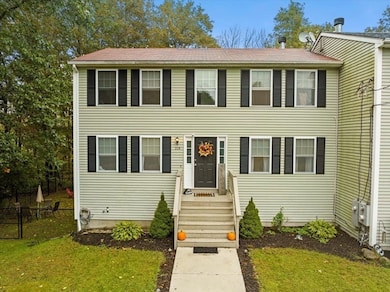 319 Fairview Ave unit 319, Rehoboth, MA 02769 - photo 2