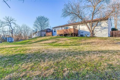 3037 Lyme St, Saint Charles, MO 63301 - photo 6