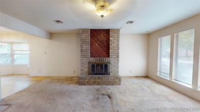 7501 S Maple Ave, Broken Arrow, OK 74011 - photo 4