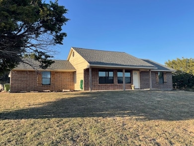 900 Bandera Trail, Granbury, TX 76048 - photo 2