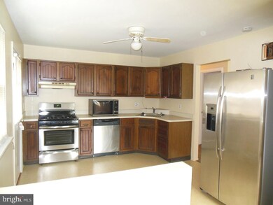 6602 Fairdel Ave, Baltimore, MD 21206 - photo 7