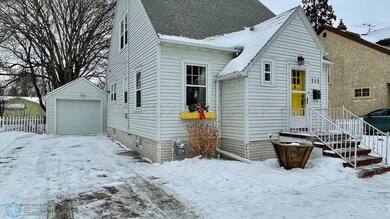 (5) Front of Home