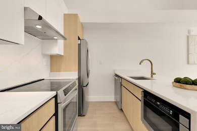 3923 14th St NW unit 4, Washington, DC 20011 - photo 7