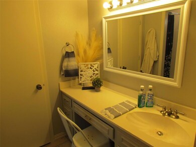 1107 Belmont Rd, Cleburne, TX 76033 - photo 5