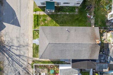 6 Pine Ave, Old Orchard Beach, ME 04064 - photo 6