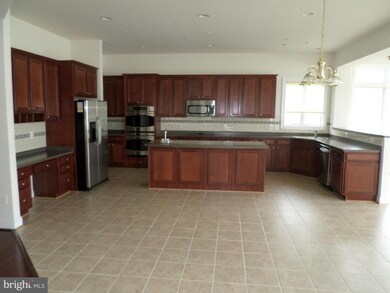 23205 Yellowwood Dr, Clarksburg, MD 20871 - photo 6