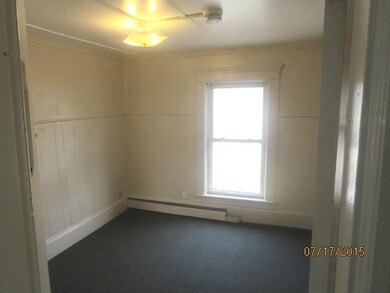 2 Vine St unit 2, Northfield, NH 03276 - photo 5