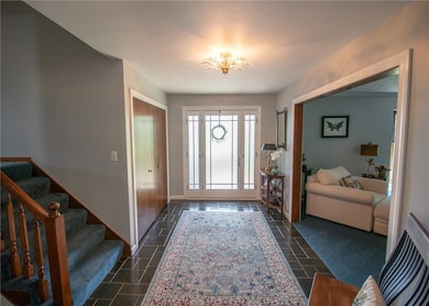 620 Timberline Ln, New Stanton, PA 15672 - photo 4