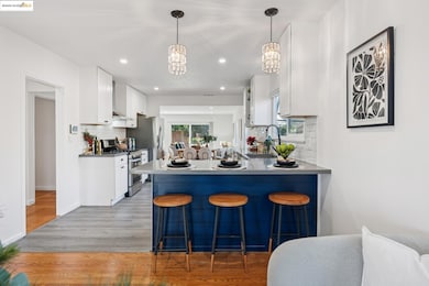 3471 Morcom Ave, Oakland, CA 94619 - photo 7