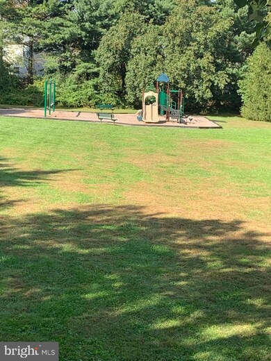 6335 Jacobs Ct, Sykesville, MD 21784 - photo 3