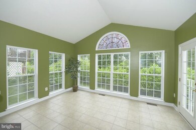 29 Jennifer Lynne Dr, Knoxville, MD 21758 - photo 7