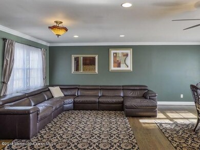 3 Vermont Dr, Hazlet, NJ 07730 - photo 4