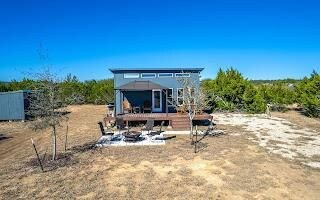 10935 Farm To Market Road 470, Tarpley, TX 78883 - photo 5