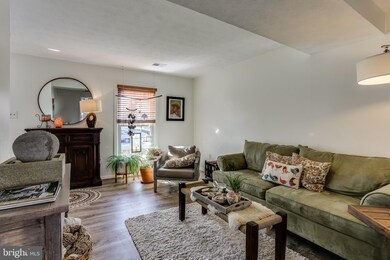 1640 Brimfield Cir, Sykesville, MD 21784 - photo 4