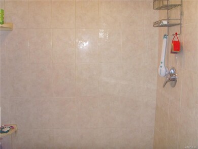 784 Wilson Ave, North Tonawanda, NY 14120 - photo 4