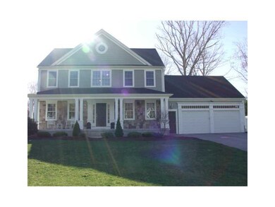 4 Fieldstone Cir, Greenville, RI 02828 - photo 2