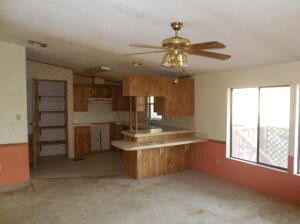 kitchen den