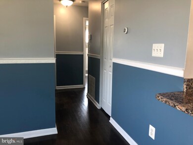 800 Geis Cir, Glen Burnie, MD 21061 - photo 5