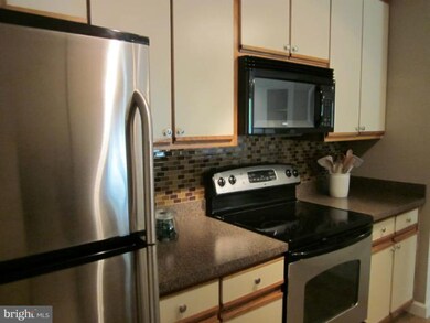 3301 Sir Thomas Dr, Silver Spring, MD 20904 - photo 4